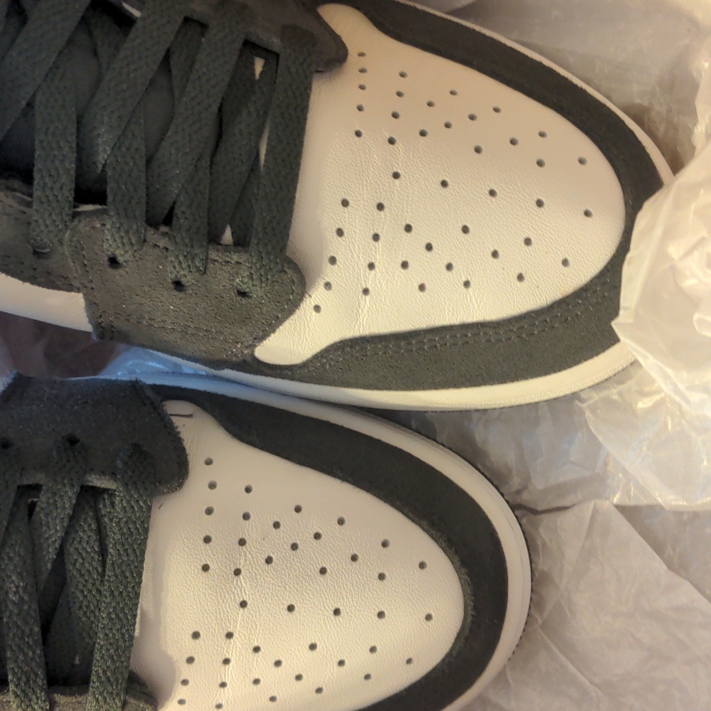 Air Jordan 1 zoom air cmft anthracite 10.5 used in great condition as pictured - Picture 4 of 10